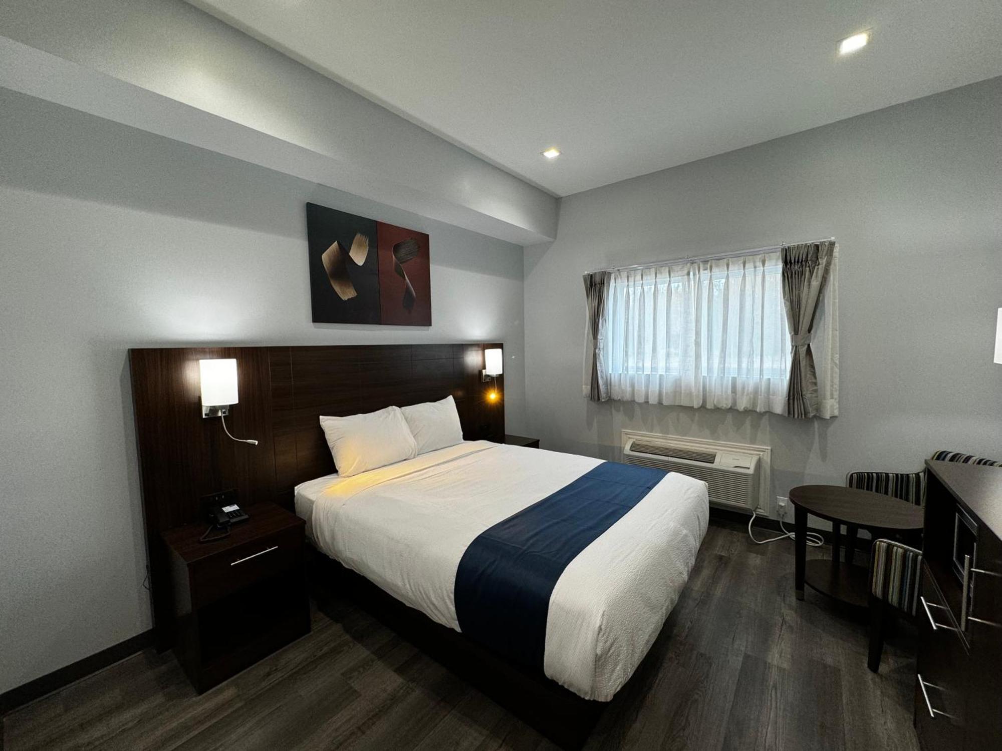 Travelodge By Wyndham Cochrane Dış mekan fotoğraf